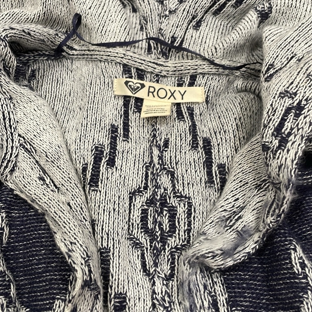 Roxy Patterned Beach Cover - image 2